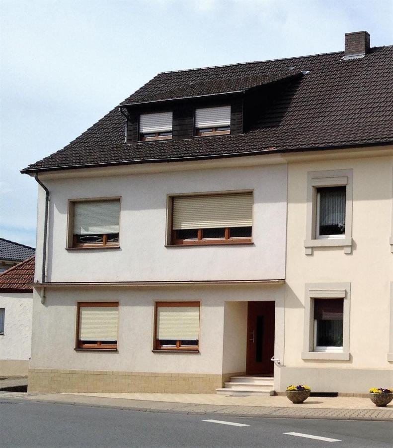 Ferienwohnungen Op Der Kees Irsch Exterior photo
